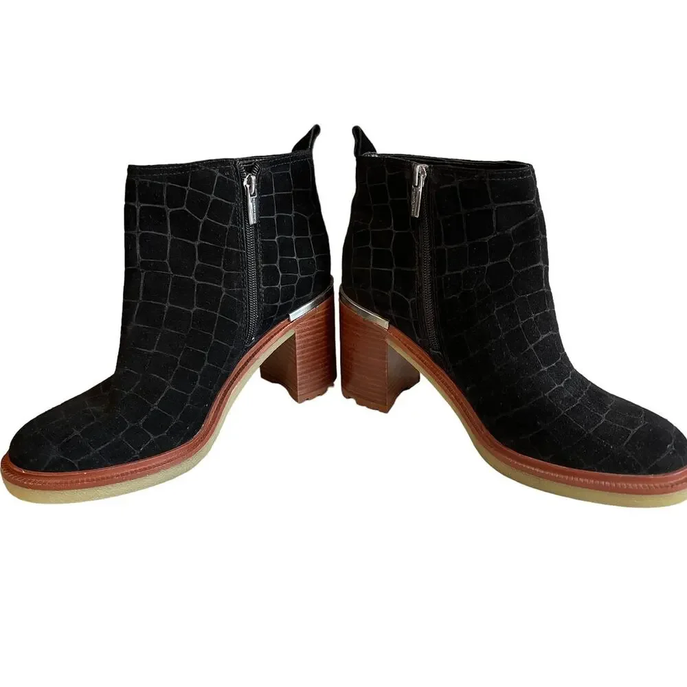 Vince Camuto Gorgan Croc Embossed Suede Ankle Boots Booties Black 9.5
